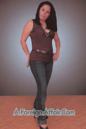 106257 - Kattia Age: 47 - Costa Rica