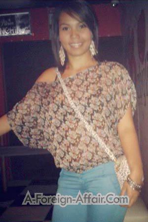 118156 - Andrea Age: 27 - Colombia