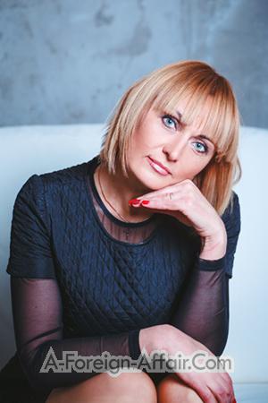 152496 - Irina Age: 53 - Ukraine