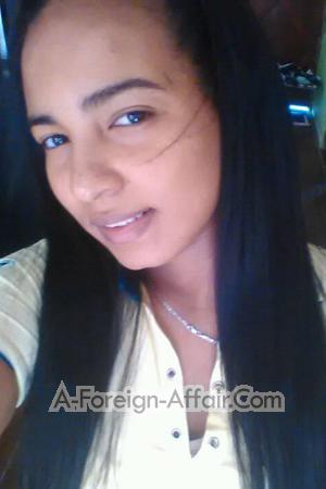 171057 - Jenifer Age: 30 - Colombia