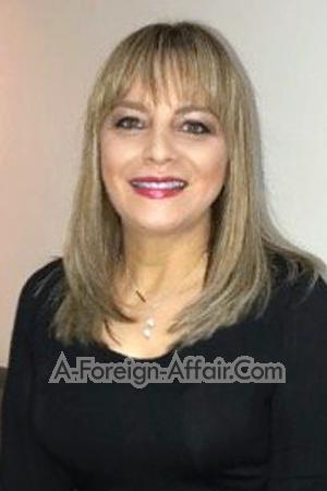 172947 - Hazel Age: 53 - Costa Rica