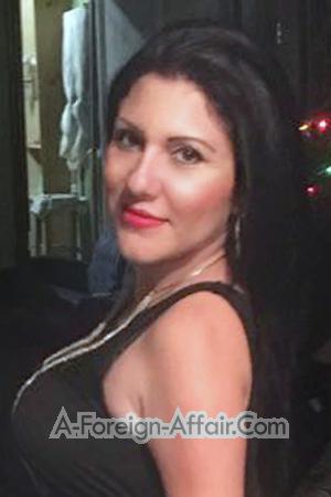 173735 - Katherine Age: 41 - Costa Rica