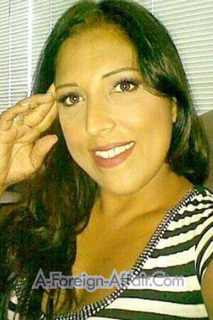 173812 - Elizabeth Age: 51 - Colombia