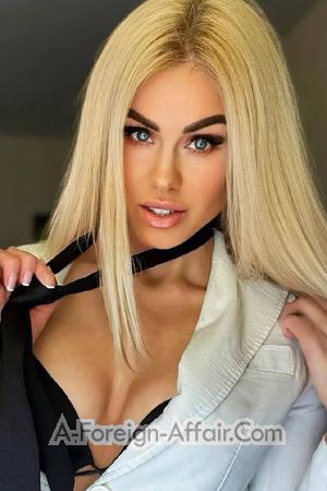 180107 - Oksana Age: 42 - Ukraine