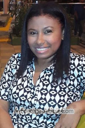 181315 - Zorayda Age: 44 - Colombia