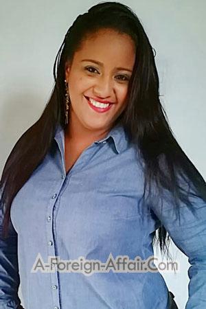 181459 - Yulibeth Age: 36 - Colombia