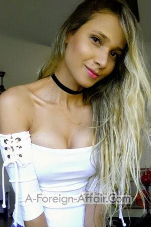182395 - Alejandra Age: 36 - Colombia