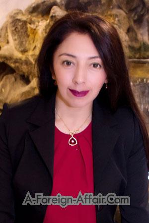 183620 - Silvia Age: 45 - Peru