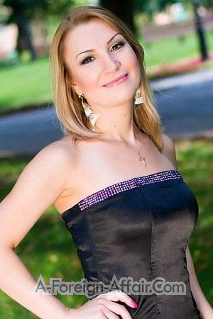 186205 - Elena Age: 41 - Ukraine
