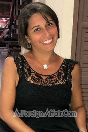 186682 - Alejandra Age: 48 - Costa Rica