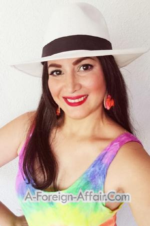192065 - Walezka Age: 48 - Colombia