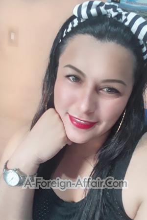 197134 - Nelly Age: 34 - Colombia