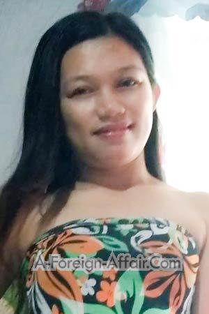 197750 - Ritchel Age: 31 - Philippines