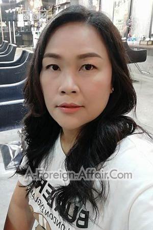 197769 - Ratchaneekorn (Soey) Age: 44 - Thailand