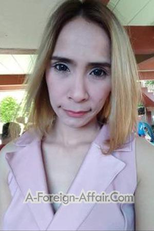 198359 - Kunlayanut Age: 42 - Thailand
