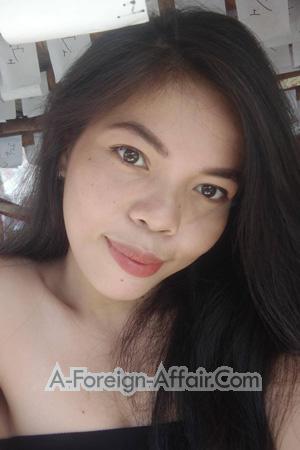 199248 - Fedes Age: 24 - Philippines
