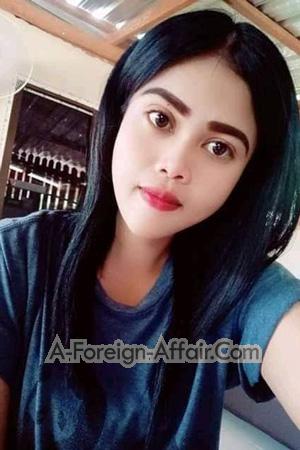 199663 - Khawruthai Age: 27 - Thailand