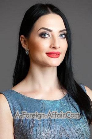 200015 - Ksenia Age: 36 - Russia