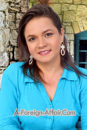 200283 - Ximena Patricia Age: 46 - Colombia
