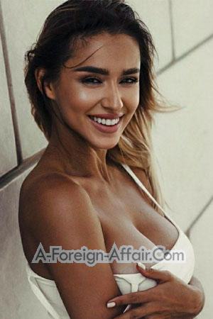 204461 - Adelina Age: 23 - Kazakhstan
