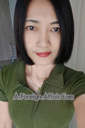 204801 - Napaporn Age: 52 - Thailand