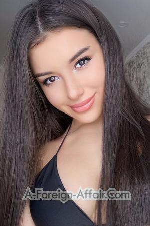 204981 - Vladislava Age: 22 - Russia