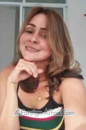 205103 - Sandra Age: 42 - Colombia