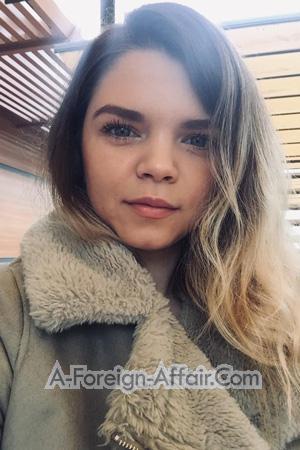 205208 - Alina Age: 31 - Ukraine