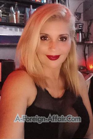 205376 - Jenny Age: 53 - Costa Rica