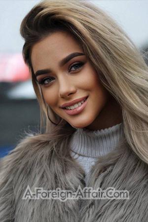 206426 - Polina Age: 21 - Ukraine