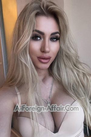 206977 - Violetta Age: 22 - Russia