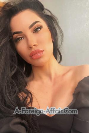 207268 - Alesya Age: 31 - Russia