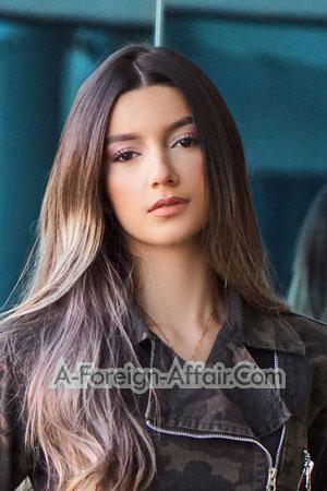 208253 - Maria Age: 19 - Venezuela