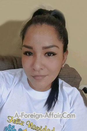 208289 - Ivana Age: 32 - Peru