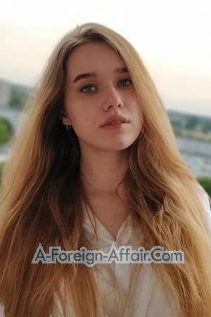 209266 - Sofiya Age: 18 - Poland