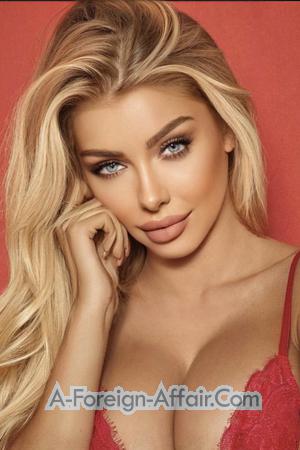 209384 - Snezhanna Age: 21 - Ukraine