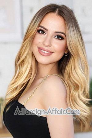 209441 - Alina Age: 27 - Ukraine