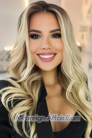 211207 - Karolina Age: 24 - Ukraine