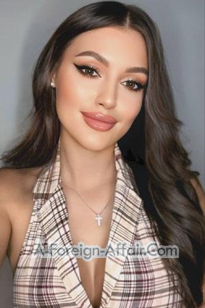 211433 - Maria-Madalina Age: 32 - Romania
