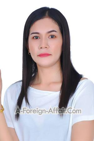 213454 - Sreykhouch Age: 37 - Cambodia
