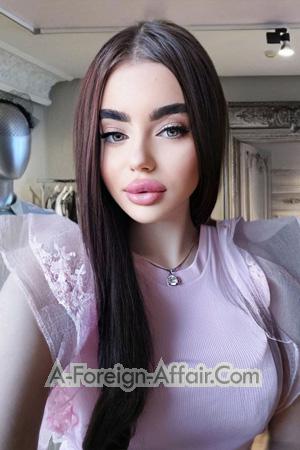 213502 - Lucia Age: 23 - Ukraine