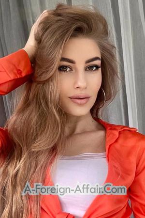215868 - Iryna Age: 32 - Ukraine