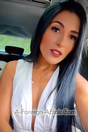 216422 - Fernanda Age: 38 - Colombia