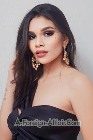 217100 - Gisselle Age: 25 - Colombia