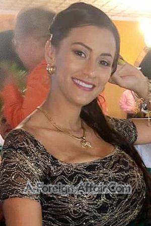 218854 - Gradiely Age: 40 - Costa Rica