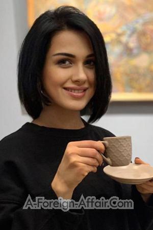 220719 - Nataliia Age: 34 - Ukraine