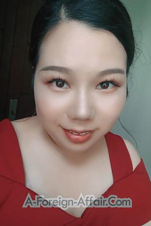 221130 - Miri Age: 36 - China