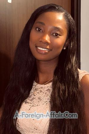 221174 - Anyi Age: 26 - Colombia