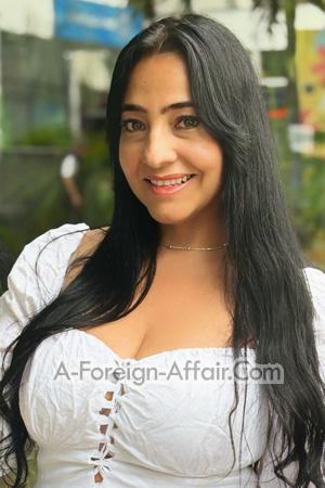 223123 - Johana Age: 43 - Colombia