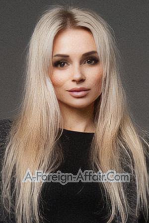 223269 - Anastasiia Age: 33 - Ukraine